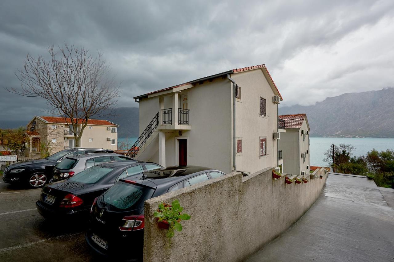 Apartman Kati Prčanj Exterior foto
